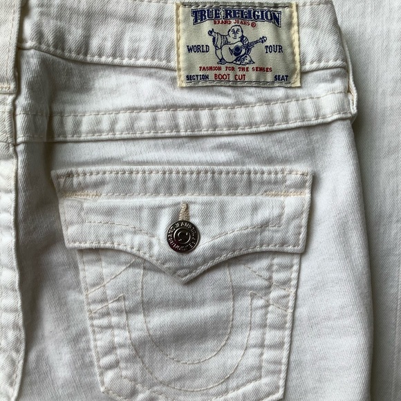 💎 NWOT Boot-cut True Religion Jeans 💎 - Picture 6 of 7